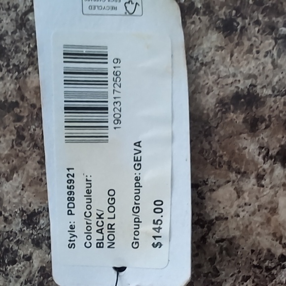 Guess purse - Picture 7 of 7